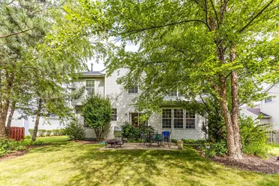 220 Meadowlark Circle, Lindenhurst, IL 60046 - Photo 20