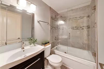 66 Gant Circle #E, Streamwood, IL 60107 - Photo 20
