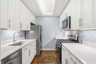 1417 W Huron St, Chicago, IL 60642 - Photo 8