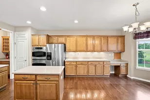 12635 Raintree Path, Huntley, IL 60142 - Photo 14