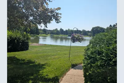 779 Pahl Road #779, Elk Grove Village, IL 60007 - Photo 2