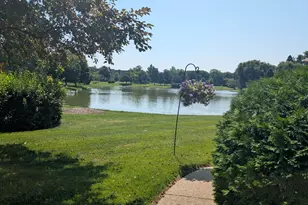 779 Pahl Rd, Elk Grove Village, IL 60007 - Photo 2