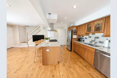 779 Pahl Road #779, Elk Grove Village, IL 60007 - Photo 6