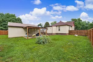 350 S Elm St, Paxton, IL 60957 - Photo 26