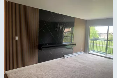816 E Old Willow Road #209, Prospect Heights, IL 60070 - Photo 4