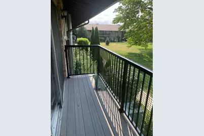 816 E Old Willow Road #209, Prospect Heights, IL 60070 - Photo 6