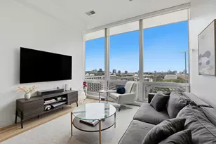 500 W Superior St, Chicago, IL 60654 - Photo 6