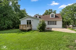 2103 Maple Rd, Joliet, IL 60432 - Photo 4