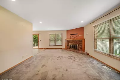 114 Wren Court, Glendale Heights, IL 60139 - Photo 14