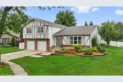 114 Wren Court, Glendale Heights, IL 60139 - Photo 4