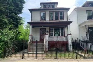 11833 S Indiana Ave, Chicago, IL 60628 - Photo 2