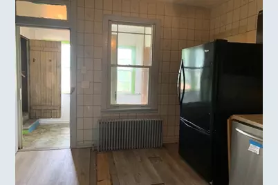 11833 S Indiana Avenue, Chicago, IL 60628 - Photo 22