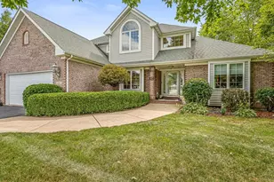 2808 Stinson St, Poplar Grove, IL 61065 - Photo 2