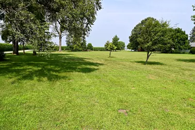 621 S Oakwood Street, Oakwood, IL 61858 - Photo 16