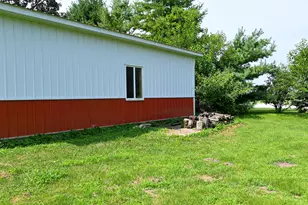 621 S Oakwood St, Oakwood, IL 61858 - Photo 20