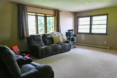621 S Oakwood Street, Oakwood, IL 61858 - Photo 32