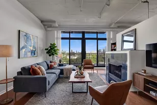 1525 S Sangamon St, Chicago, IL 60608 - Photo 2