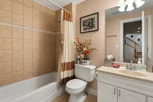 1008 Meadow Rd, Northbrook, IL 60062 - Photo 36