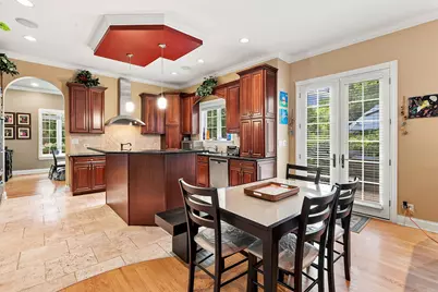 1008 Meadow Road, Northbrook, IL 60062 - Photo 8