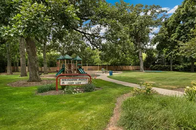 1008 Meadow Road, Northbrook, IL 60062 - Photo 42