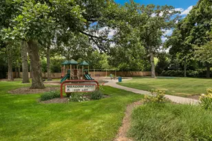 1008 Meadow Rd, Northbrook, IL 60062 - Photo 42