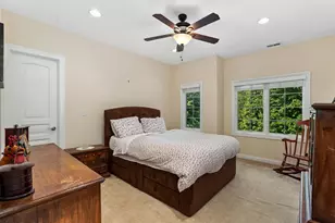 1008 Meadow Rd, Northbrook, IL 60062 - Photo 28