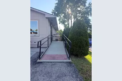 1522 N Cedar Lake Road, Round Lake Beach, IL 60073 - Photo 4