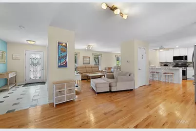 [Address not provided], Carol Stream, IL 60188 - Photo 6