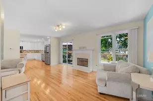 [Address not provided], Carol Stream, IL 60188 - Photo 18