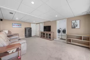 [Address not provided], Carol Stream, IL 60188 - Photo 22