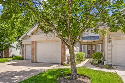 121 Golfview Drive, Glendale Heights, IL 60139 - Photo 2