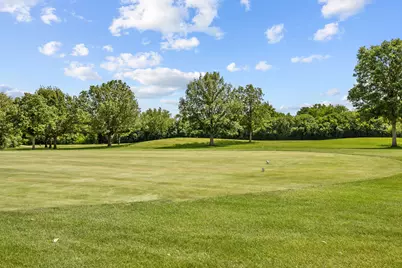 121 Golfview Drive, Glendale Heights, IL 60139 - Photo 18