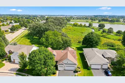 12128 Spring Creek Drive, Huntley, IL 60142 - Photo 2