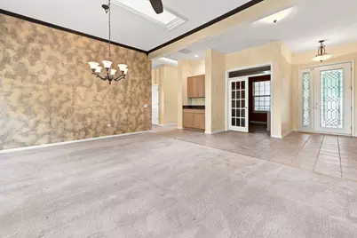 12128 Spring Creek Drive, Huntley, IL 60142 - Photo 8
