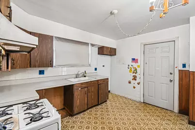 703 N 7th Avenue, Maywood, IL 60153 - Photo 8