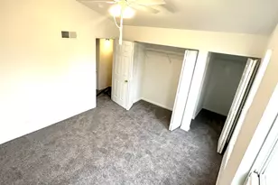 923 Four Seasons Blvd, Aurora, IL 60504 - Photo 16
