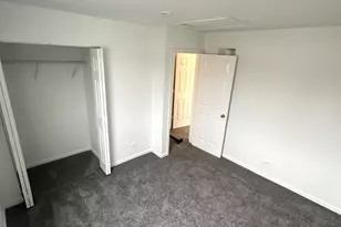923 Four Seasons Blvd, Aurora, IL 60504 - Photo 14