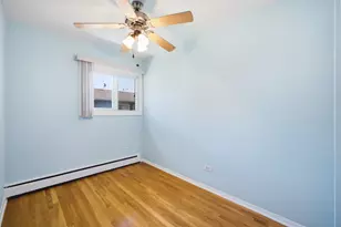 8856 Northshore Dr, Des Plaines, IL 60016 - Photo 14