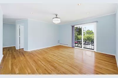 8856 Northshore Drive #201A, Des Plaines, IL 60016 - Photo 4