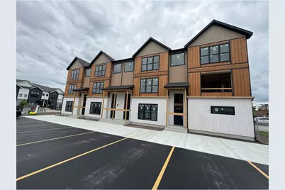 540 N Seymour Avenue #B, Mundelein, IL 60060 - Photo 2