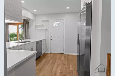 500 Florian Drive, Des Plaines, IL 60016 - Photo 2