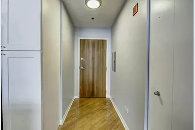 435 W Erie Street #1105, Chicago, IL 60654 - Photo 14
