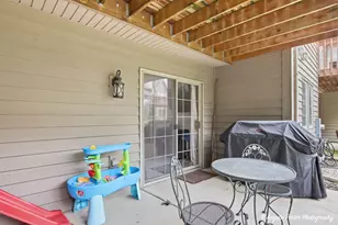 526 Silver Aspen Cir, Crystal Lake, IL 60014 - Photo 20