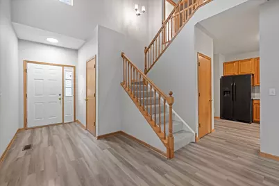 2247 Stoughton Drive, Aurora, IL 60502 - Photo 8