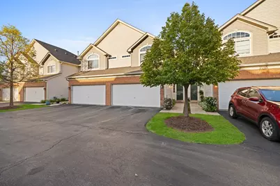 2247 Stoughton Drive, Aurora, IL 60502 - Photo 4