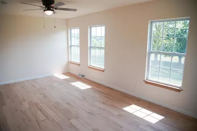 1722 Baintree Road, Davis, IL 61019 - Photo 14