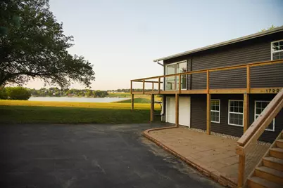 1722 Baintree Road, Davis, IL 61019 - Photo 2