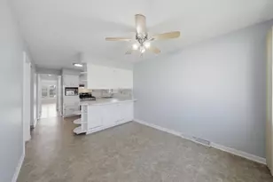 12718 S Justine St, Calumet Park, IL 60827 - Photo 12