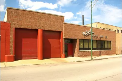 5504 N Northwest Highway, Chicago, IL 60630 - Photo 1
