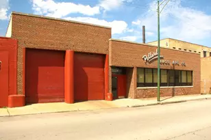 5504 N Northwest Hwy, Chicago, IL 60630 - Photo 1